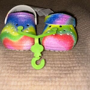 Lined Crocs toddler 4 rainbow colors